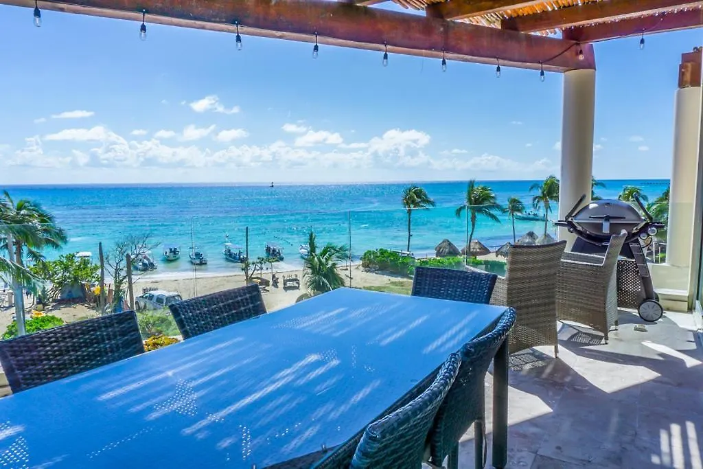 מלון דירות פלאייה דל כרמן The Elements Oceanfront & Beachside Condo Hotel