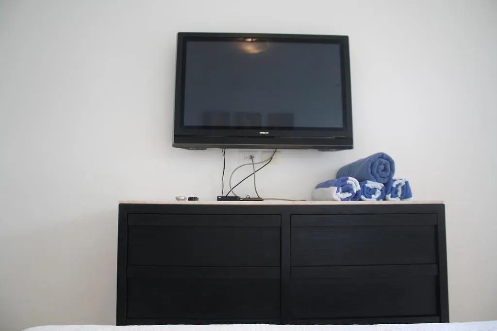 The Elements Oceanfront & Beachside Condo Hotel Плая-дель-Кармен 4*,