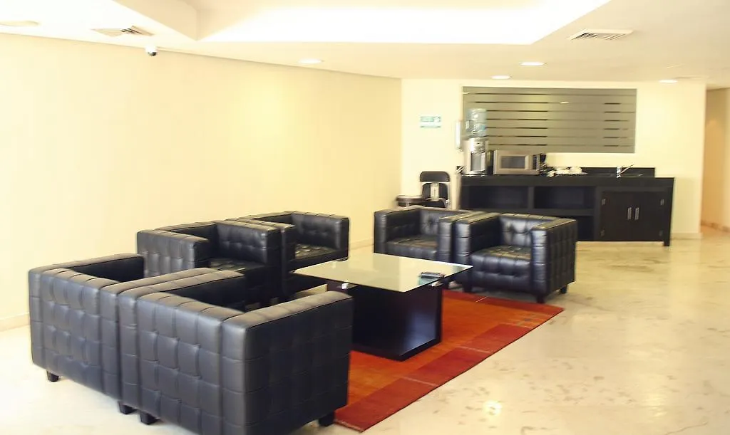 Апарт-отель The Elements Oceanfront & Beachside Condo Hotel Плая-дель-Кармен