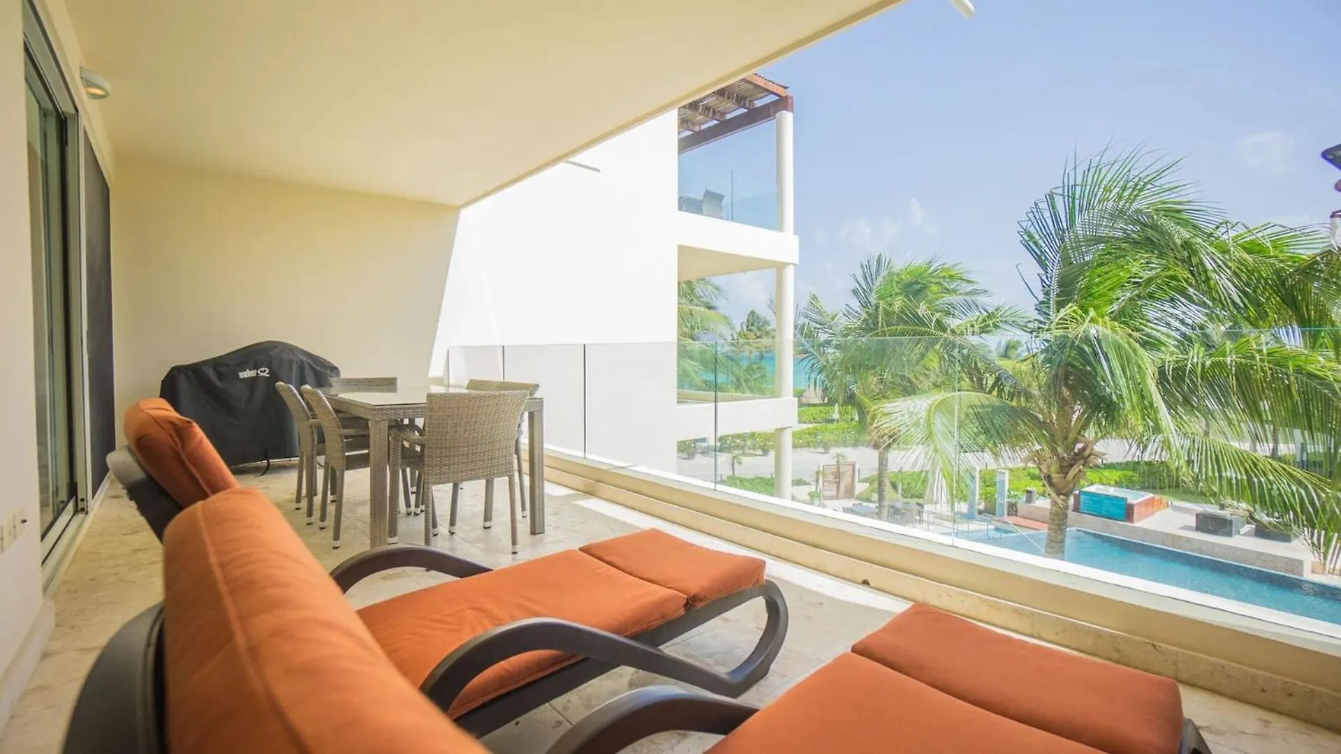 The Elements Oceanfront & Beachside Condo Hotel location